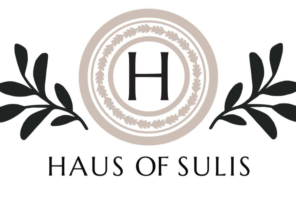 Haus Of Sulis, City Centre Apartment With Lift Access Bath Kültér fotó